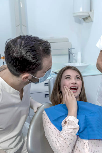 Best Emergency Dental Care for Broken or Chipped Teeth in Necedah, WI
